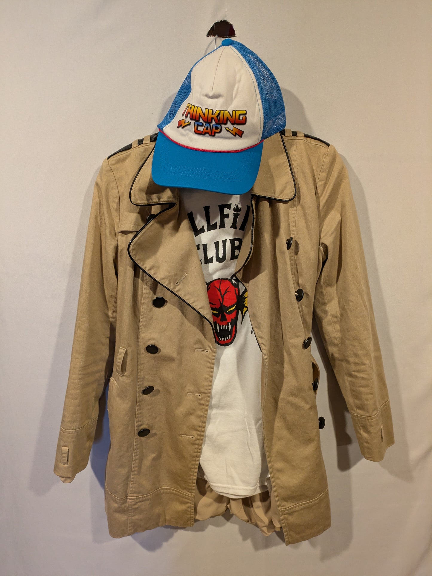 Trench, Dustin Stranger Things