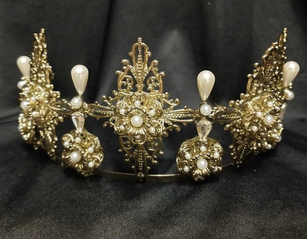 Crown, Tiara Pearls Antique Gold