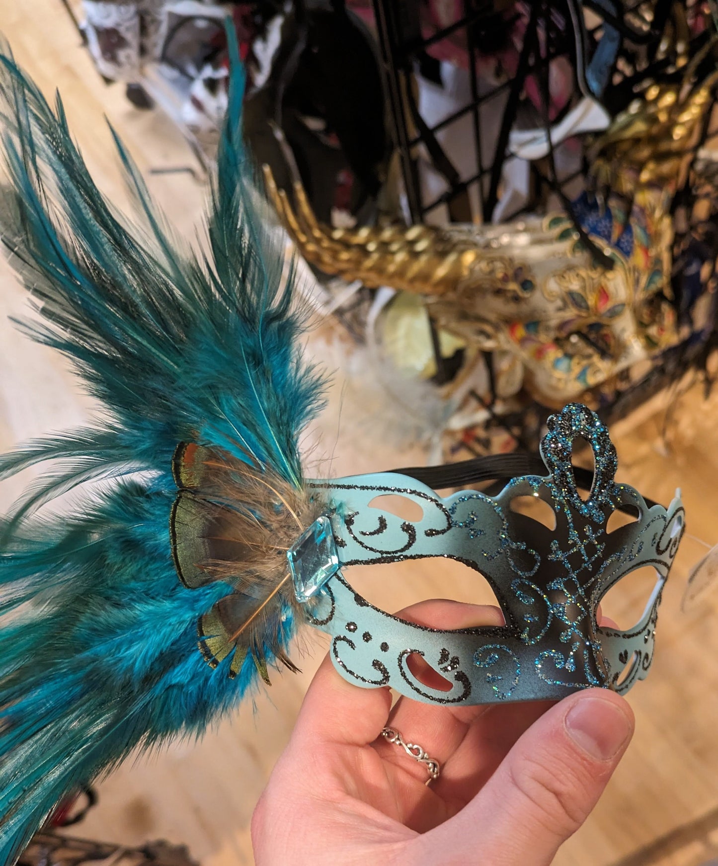 Mask, Petite Feather