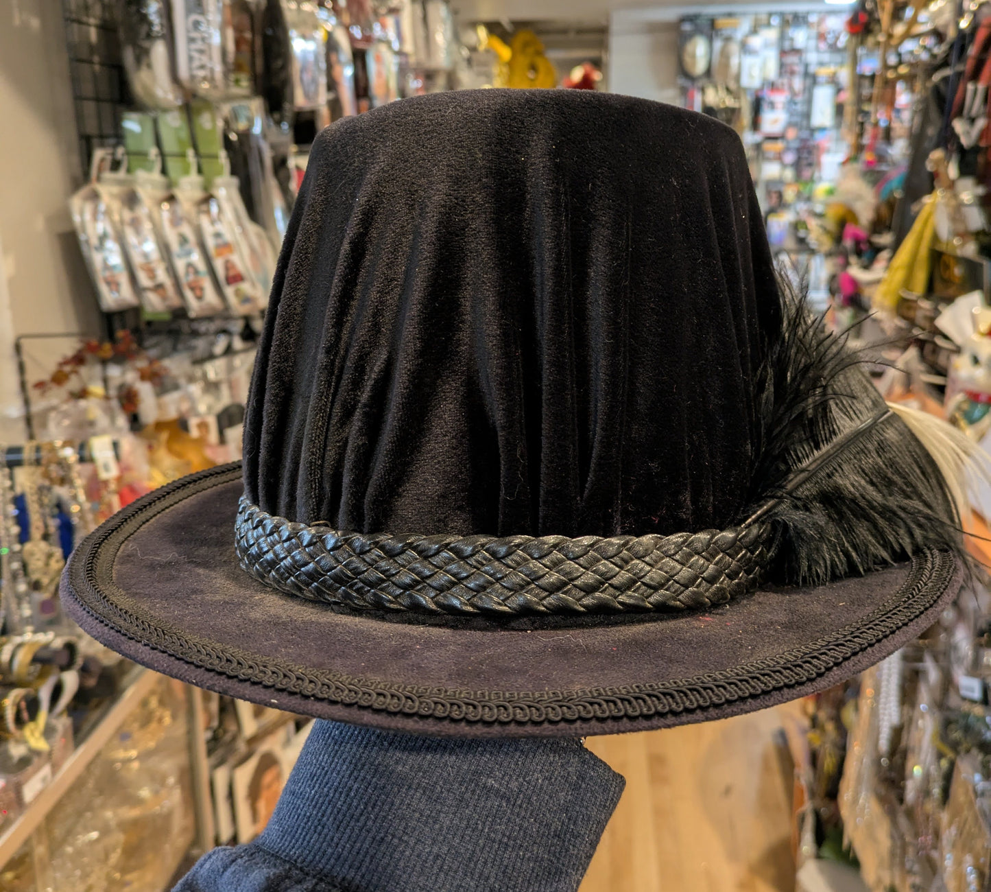 Elizabethan Noble Man 4 pc, Burgundy & Black XL