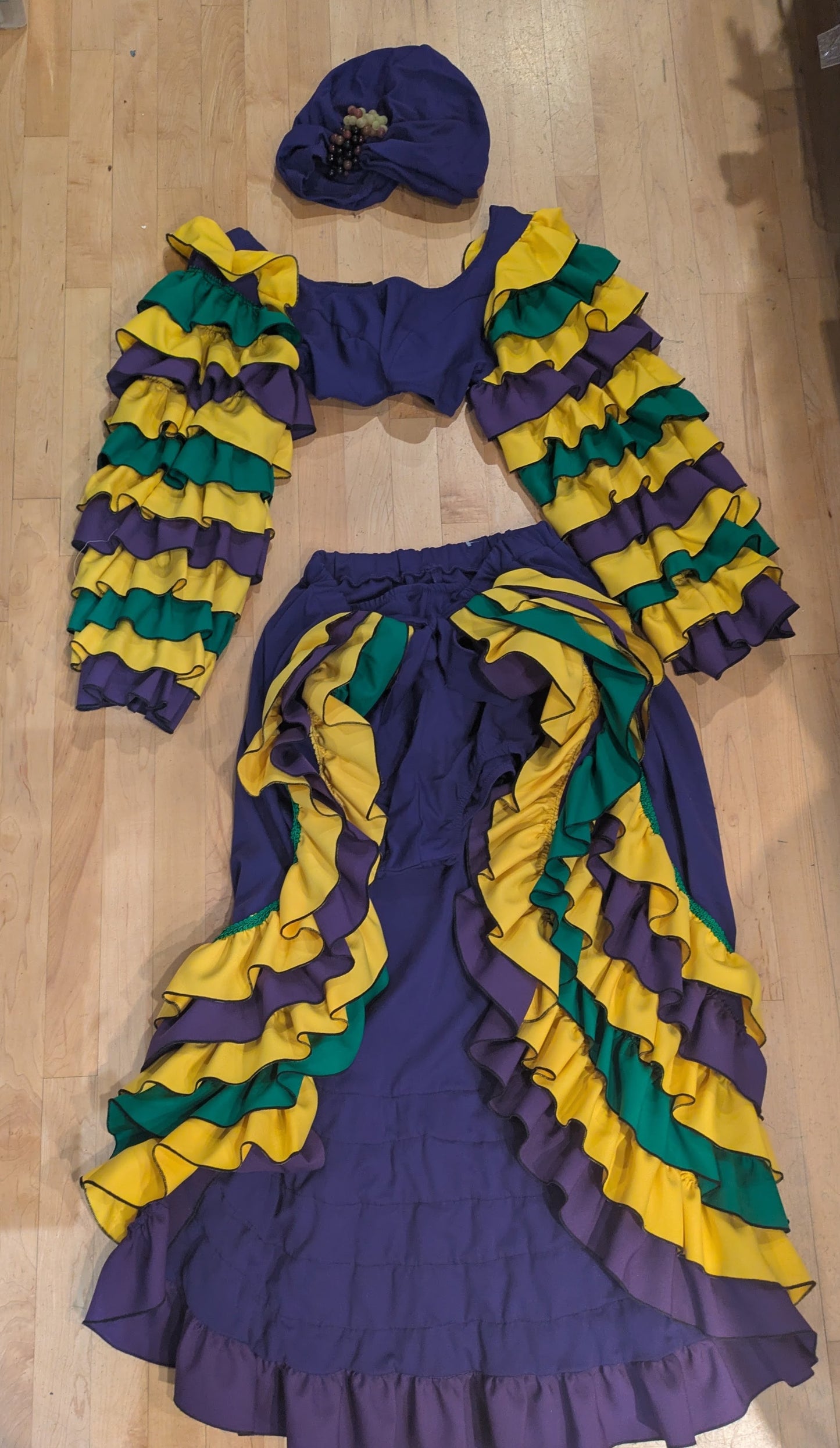 CALYPSO WOMAN, Mardi Gras