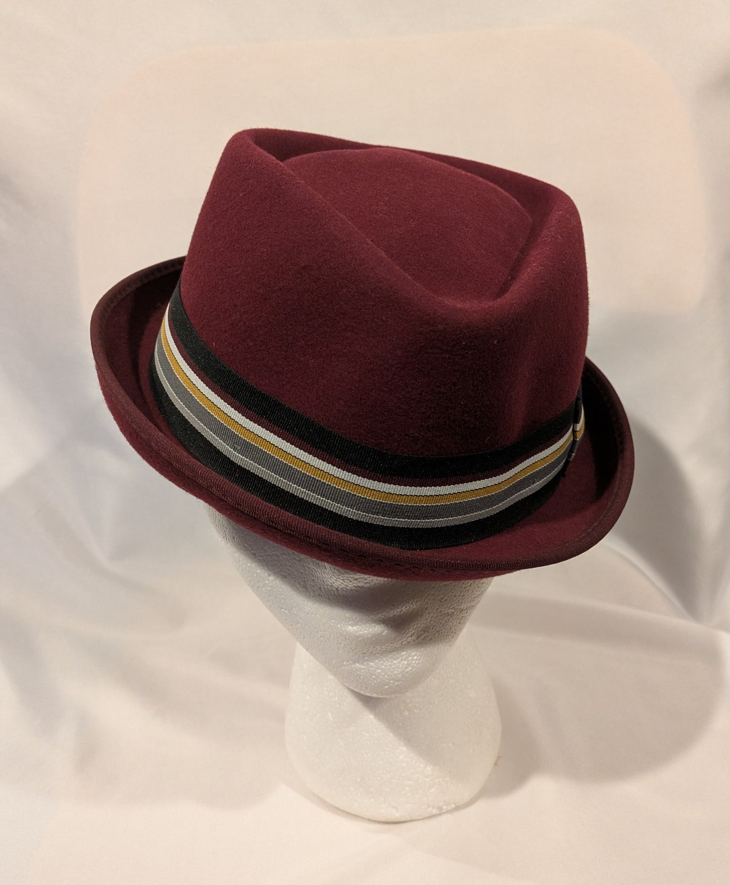 Hat, Trilby Used Burgundy