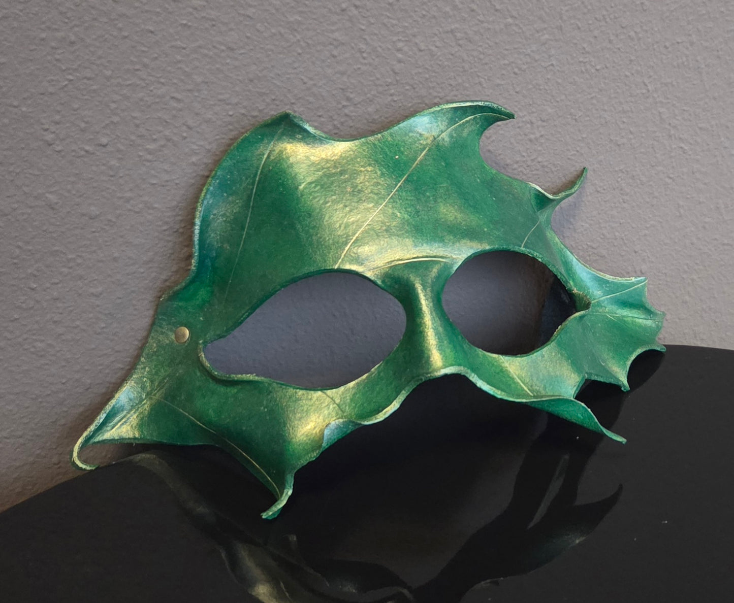 Mask, Half Face Green Leaf (Glasses)