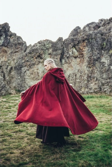 Cape, Wool Alma Red