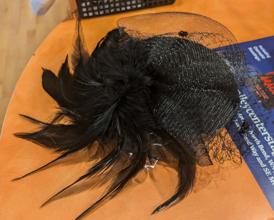 Fascinator, Feather Black