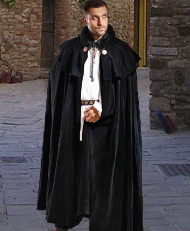 Cape, Cloak Manteau-  : OS