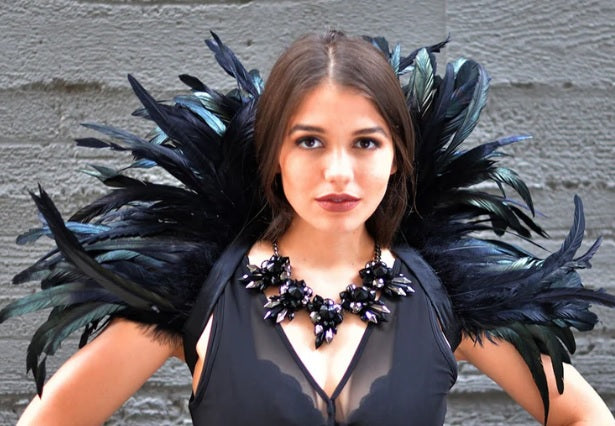 Collar, Feather-  : Black ADJ