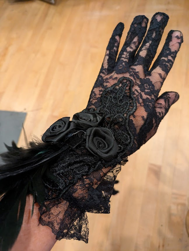 Gloves, Lace with Feather Black