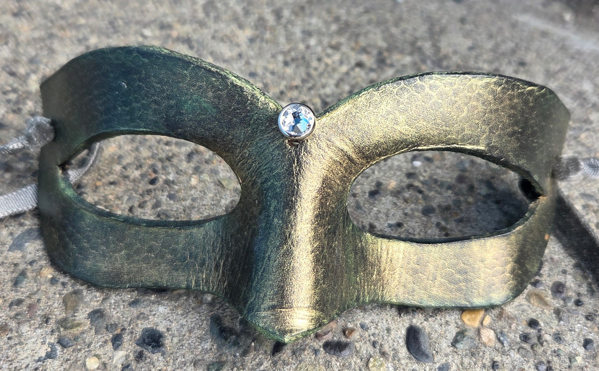 Mask, Small Bronze Snake