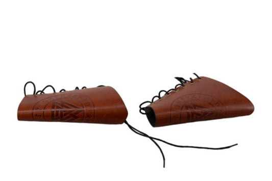 Gauntlet, Brown Bracer