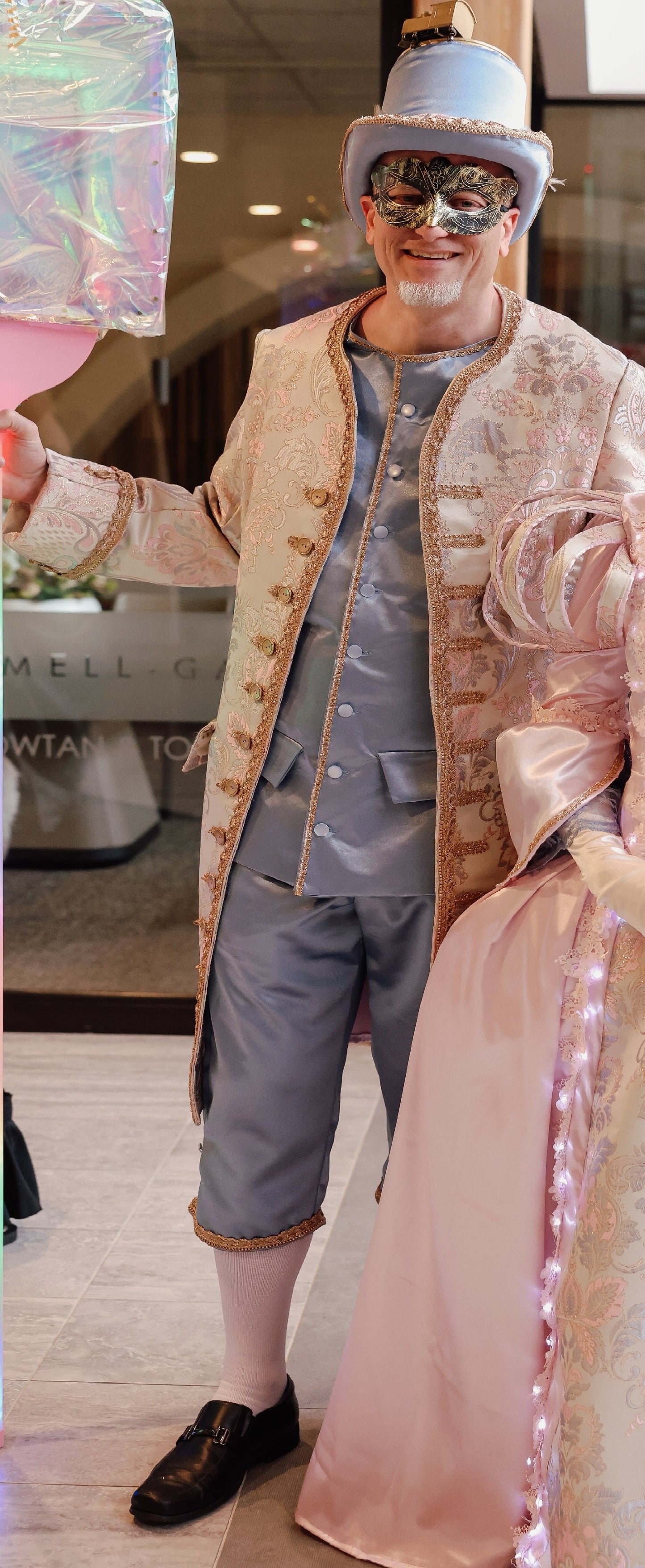 Gentleman, 18th c. Pink Blue Pastel