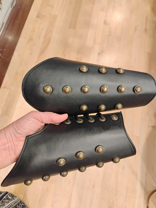 Gauntlet, Leather W/ Studs, PAIR