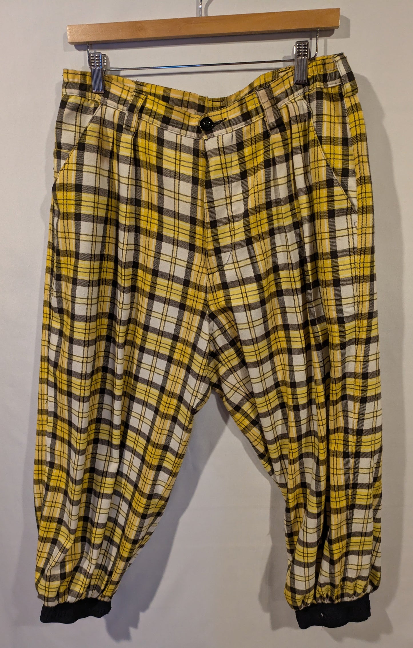 Breeches, Used Yellow Plaid 33"
