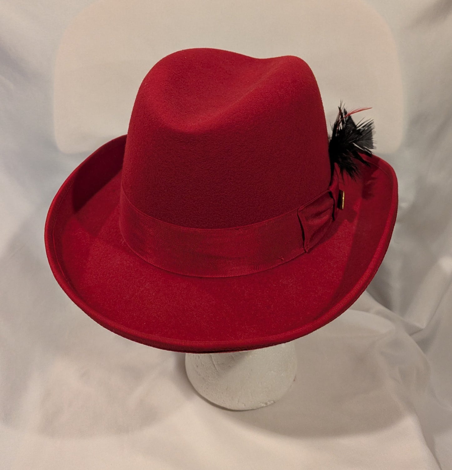 Hat, Fedora Used Red