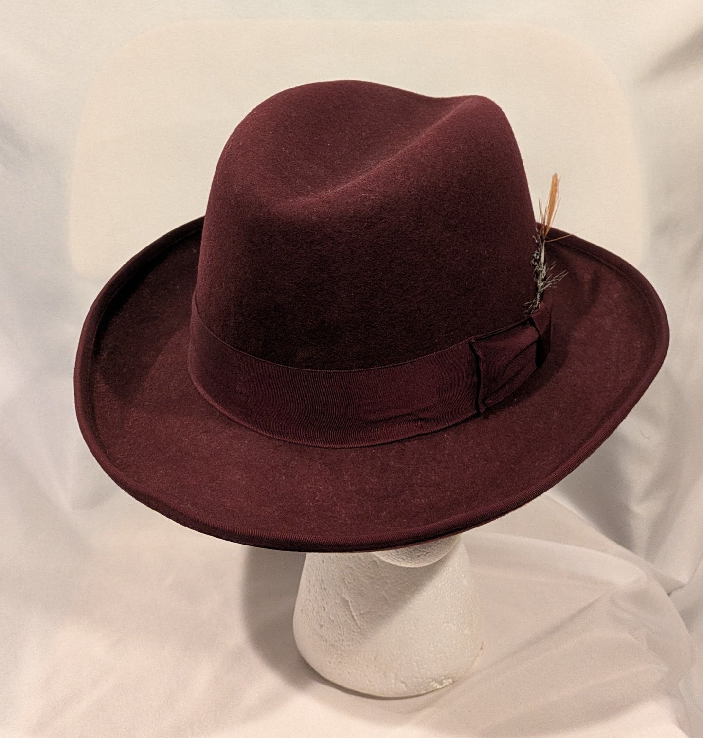 Hat, Fedora Used Burgundy 1