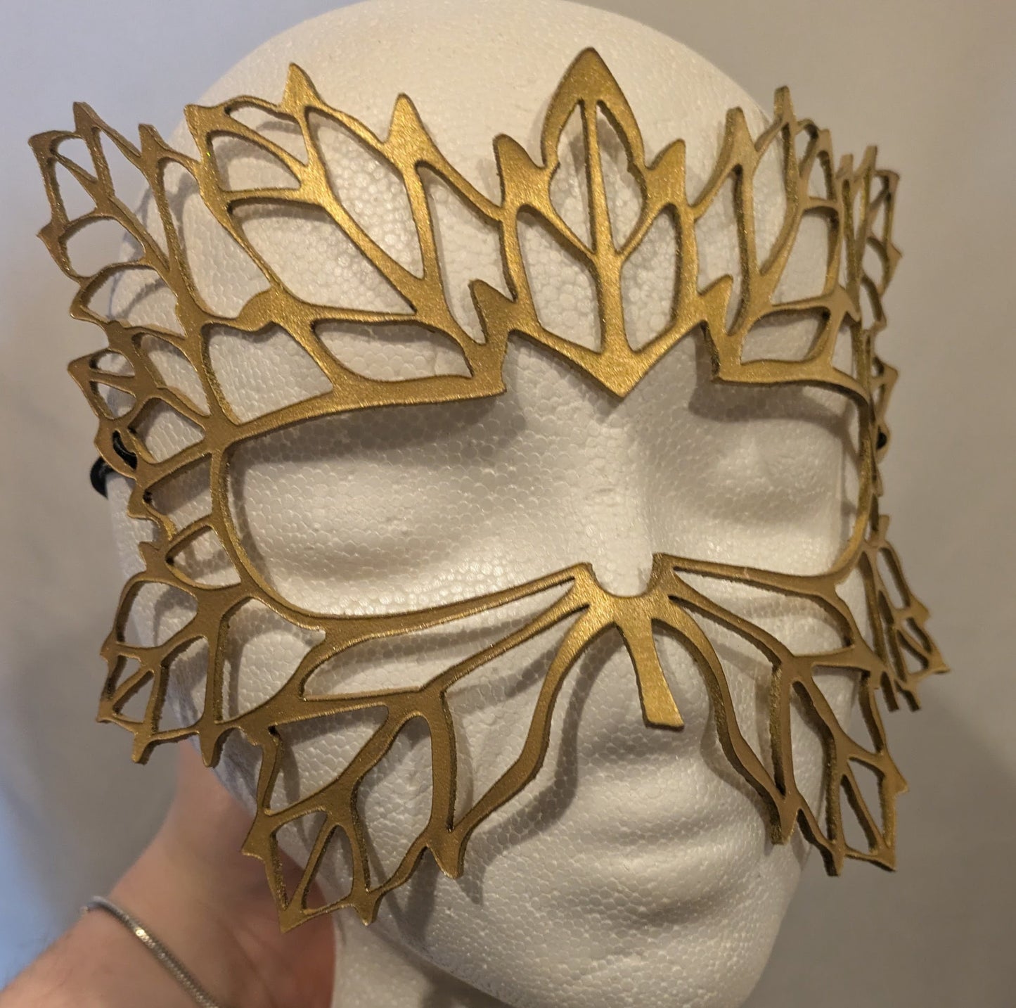 Leather Mask, Lacy Leaf Gold
