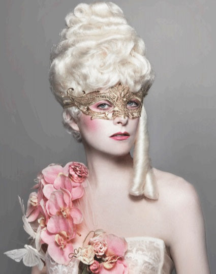 Antoinette Wig Platinum-White