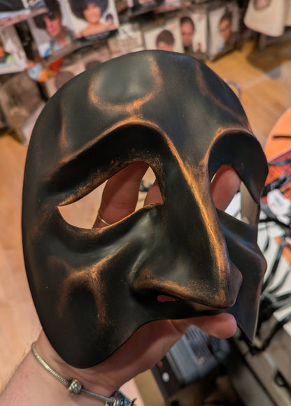 Mask, Tartaglia Metallic