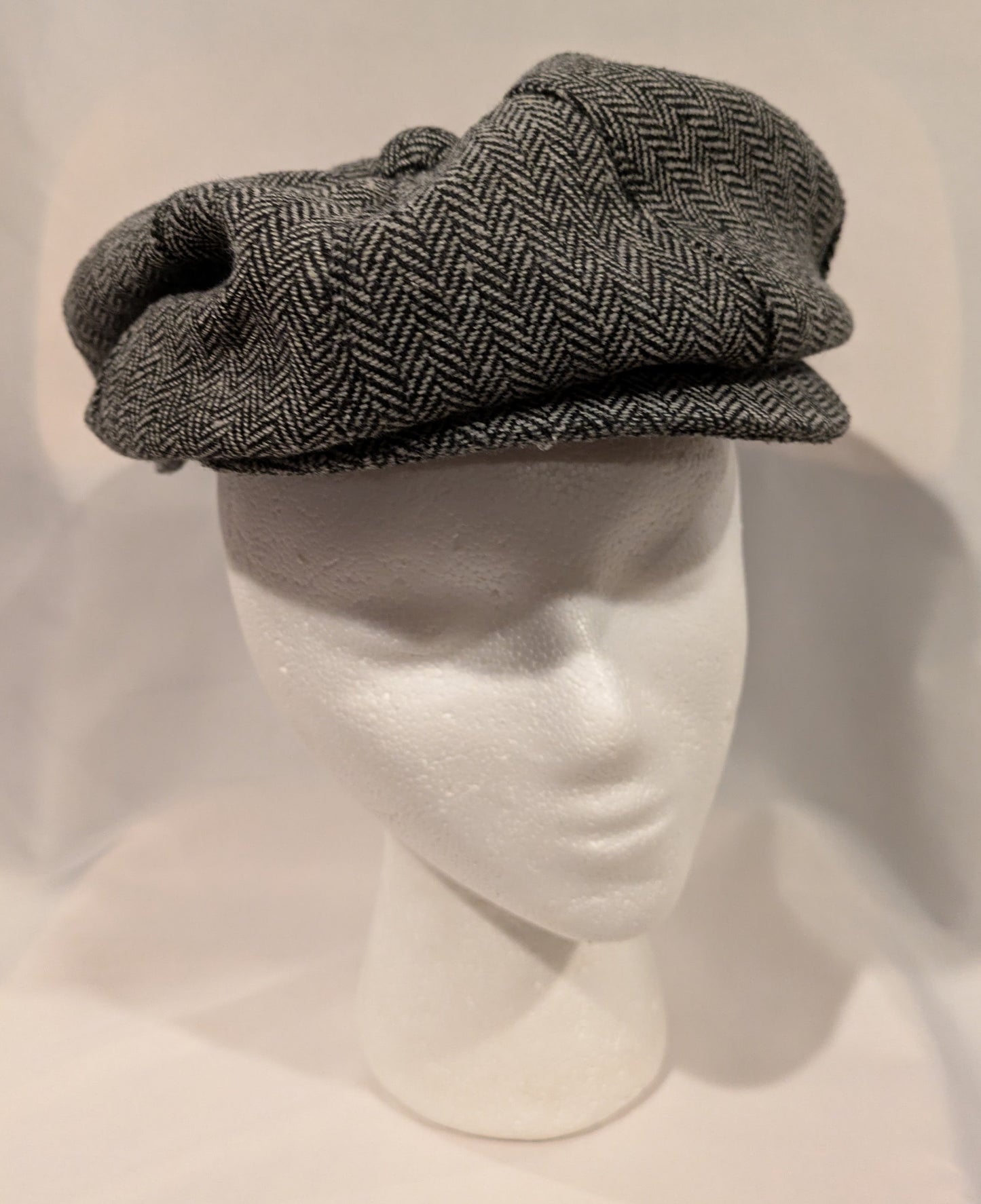 Cap, Newsboy Herringbone Used 22"