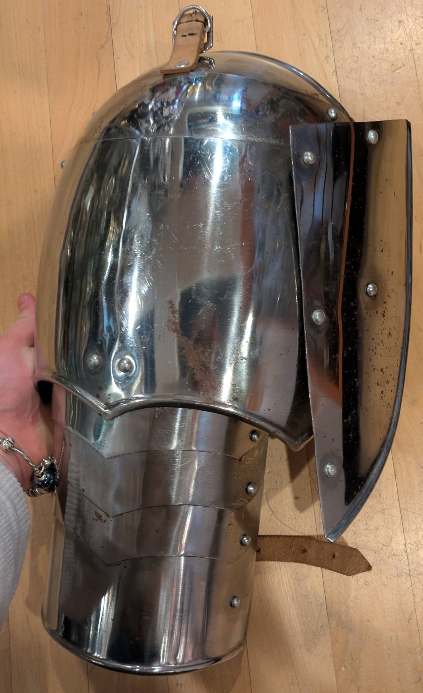 Pauldren, Metal Plate Cutting