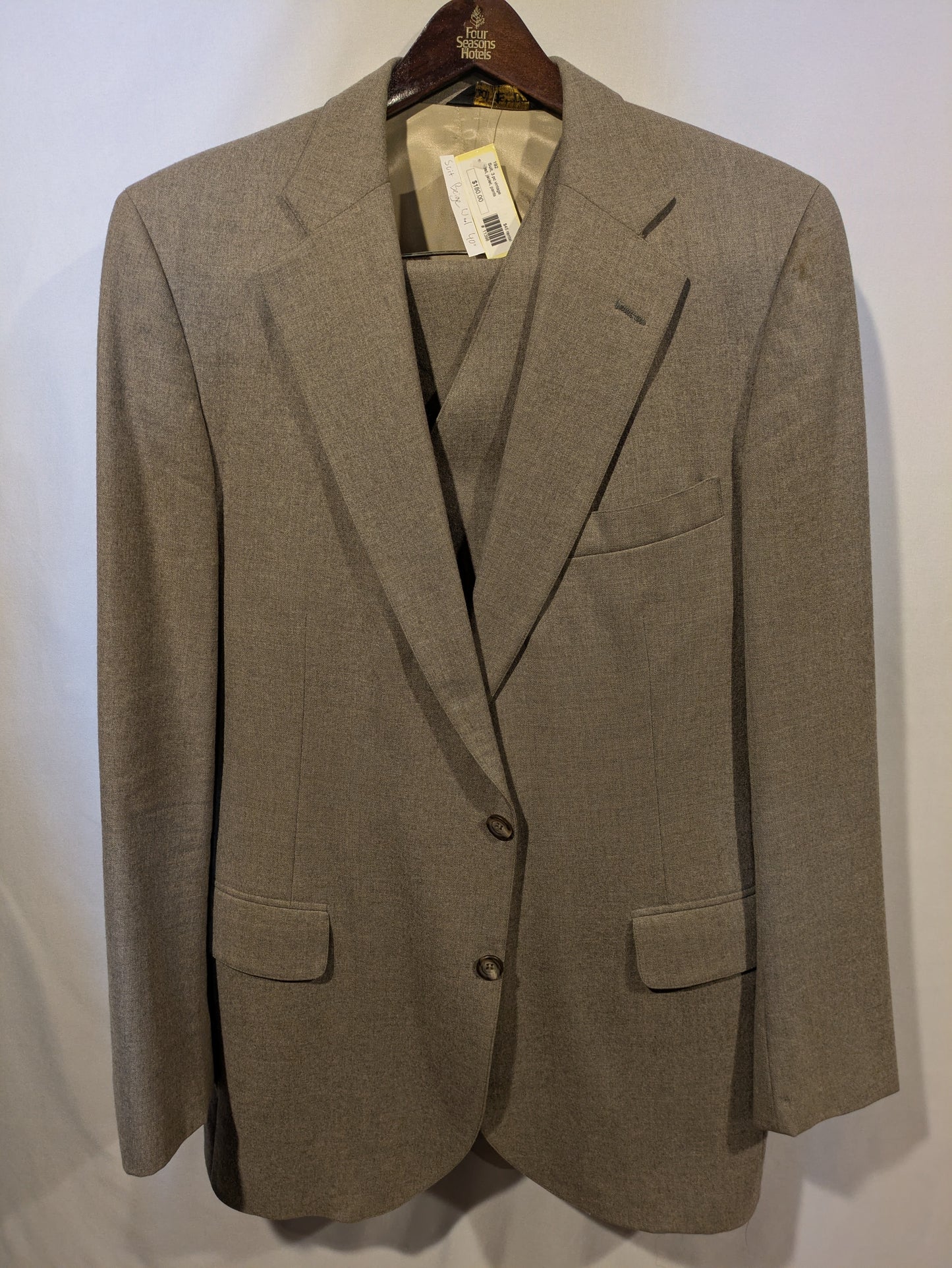 Suit, Beige Wool 40"