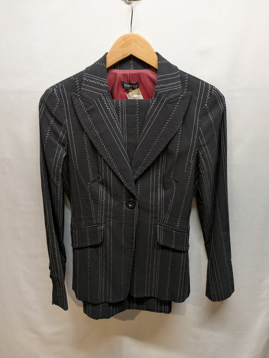 Suit, Used Pinstripe Women's 6