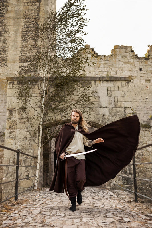 Cape, Wool Tjark Brown