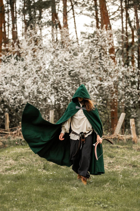 Cape, Wool Tjark Green