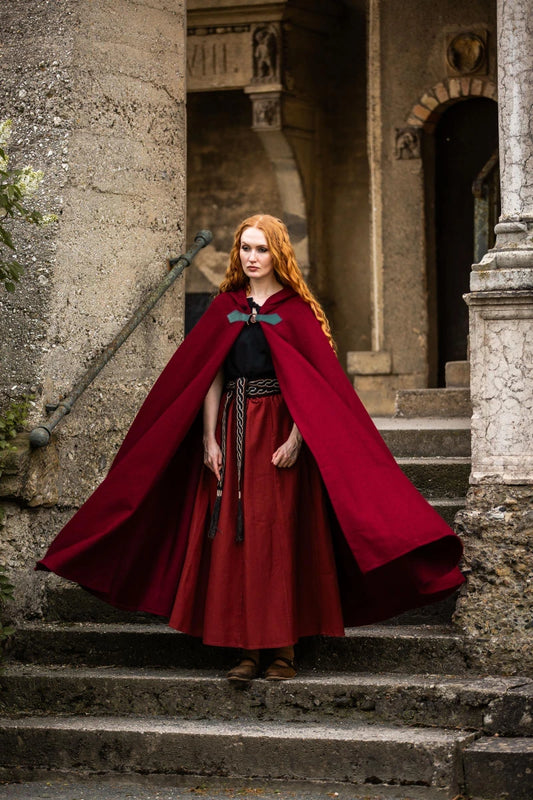 Cape, Wool Tjark Red