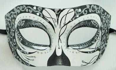 Colombina Mask, Trimena