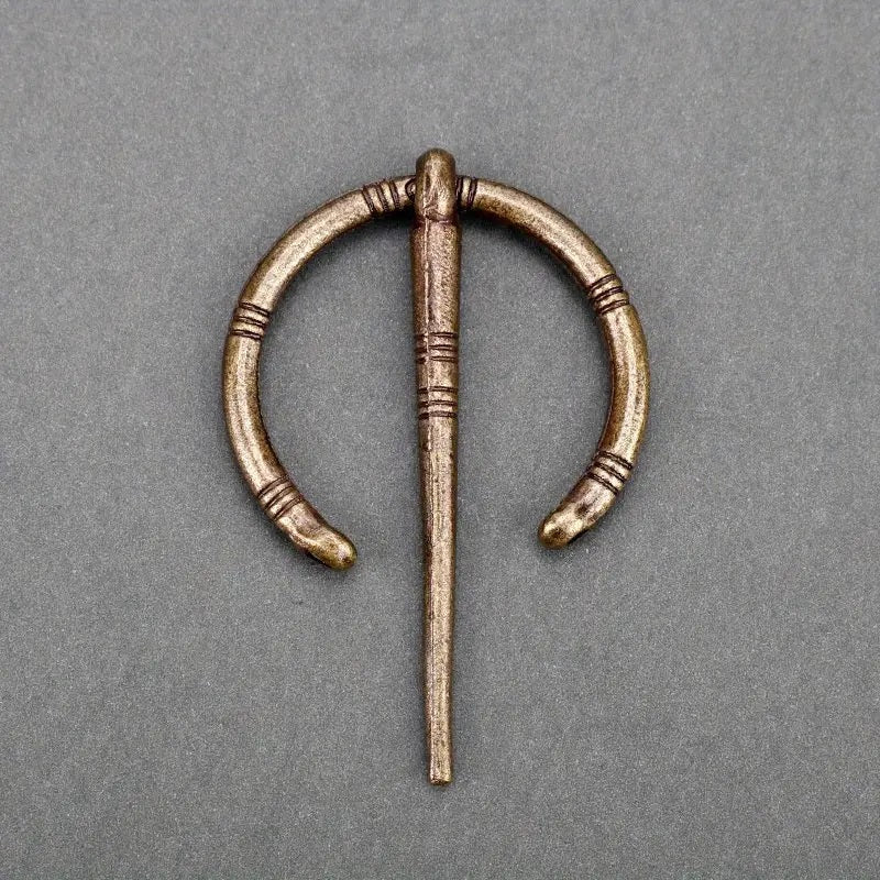 Cloak Pin (small), Antique Gold