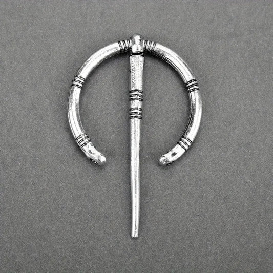 Cloak Pin, Silver